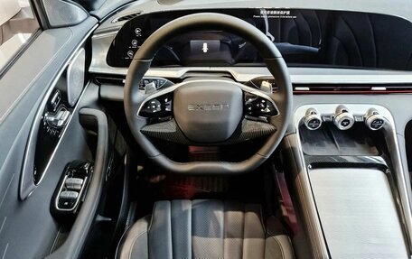 CheryExeed TXL, 2024 год, 3 680 000 рублей, 13 фотография