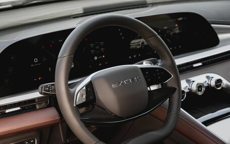CheryExeed TXL, 2024 год, 3 880 000 рублей, 15 фотография
