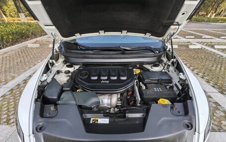 Jeep Cherokee, 2021 год, 1 600 000 рублей, 30 фотография