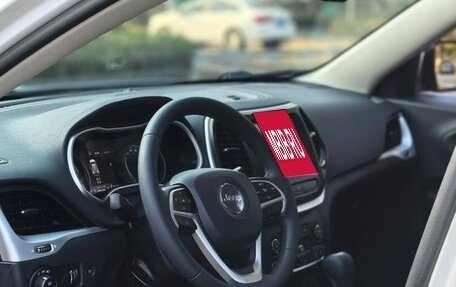 Jeep Cherokee, 2021 год, 1 600 000 рублей, 21 фотография