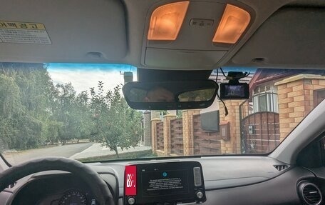 Hyundai Kona I, 2018 год, 2 200 000 рублей, 4 фотография