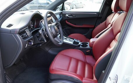 Porsche Macan I рестайлинг, 2025 год, 10 799 000 рублей, 16 фотография