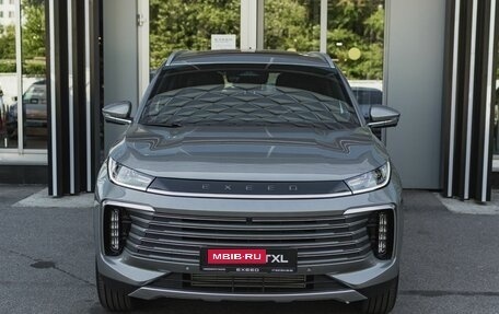 CheryExeed TXL, 2024 год, 3 880 000 рублей, 6 фотография
