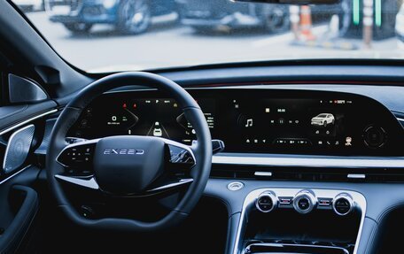 CheryExeed TXL, 2024 год, 3 880 000 рублей, 19 фотография