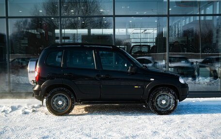 Chevrolet Niva I рестайлинг, 2016 год, 750 000 рублей, 8 фотография