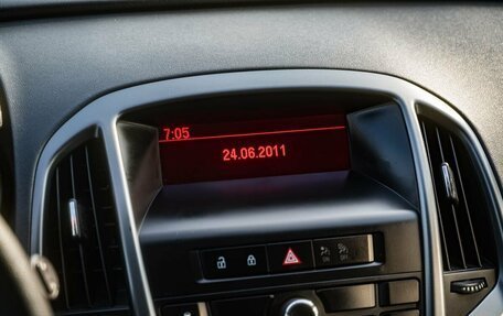 Opel Astra J, 2012 год, 800 000 рублей, 16 фотография