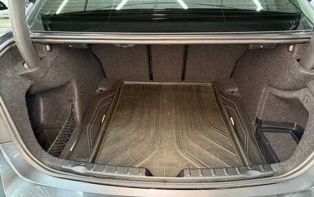 BMW 3 серия, 2018 год, 2 500 000 рублей, 19 фотография