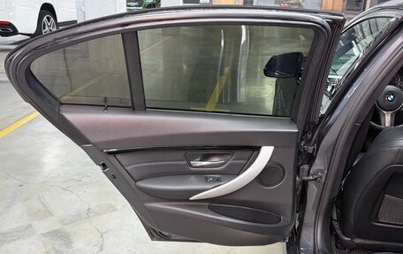 BMW 3 серия, 2018 год, 2 500 000 рублей, 16 фотография