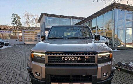 Toyota Land Cruiser Prado, 2025 год, 12 480 000 рублей, 2 фотография