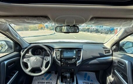 Mitsubishi Pajero Sport III рестайлинг, 2023 год, 3 883 000 рублей, 12 фотография