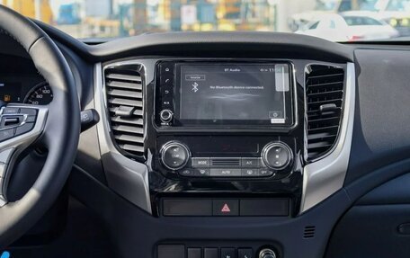 Mitsubishi Pajero Sport III рестайлинг, 2023 год, 3 883 000 рублей, 29 фотография