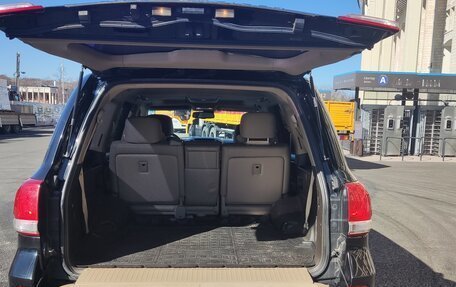 Toyota Land Cruiser 200, 2008 год, 3 300 000 рублей, 17 фотография