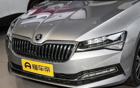 Skoda Superb III рестайлинг, 2026 год, 2 733 000 рублей, 2 фотография