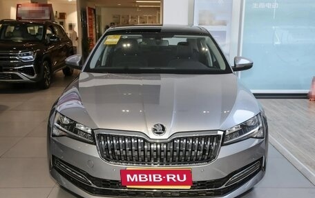 Skoda Superb III рестайлинг, 2026 год, 2 733 000 рублей, 10 фотография