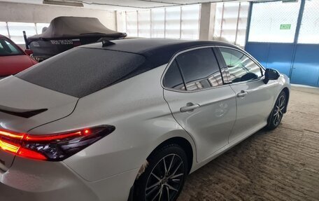 Toyota Camry, 2021 год, 3 150 000 рублей, 10 фотография