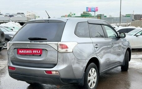 Mitsubishi Outlander III рестайлинг 3, 2013 год, 1 349 000 рублей, 6 фотография