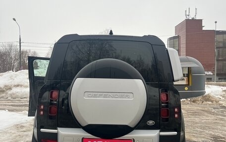 Land Rover Defender II, 2021 год, 8 500 000 рублей, 4 фотография