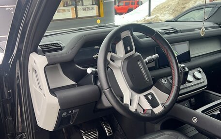 Land Rover Defender II, 2021 год, 8 500 000 рублей, 9 фотография