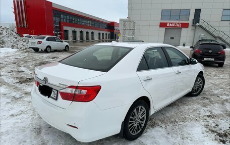 Toyota Camry, 2014 год, 1 590 000 рублей, 4 фотография