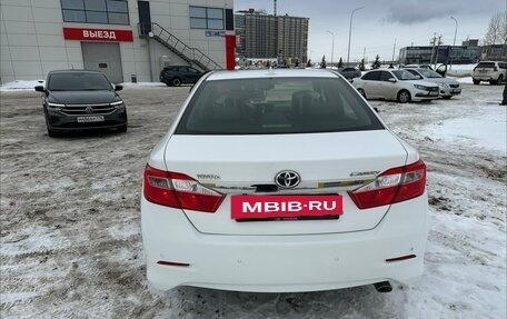 Toyota Camry, 2014 год, 1 590 000 рублей, 5 фотография