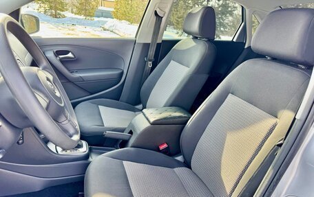 Volkswagen Polo VI (EU Market), 2014 год, 850 000 рублей, 23 фотография