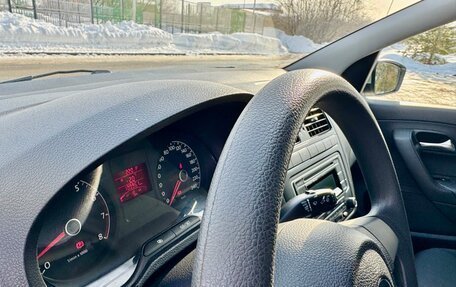 Volkswagen Polo VI (EU Market), 2014 год, 850 000 рублей, 26 фотография