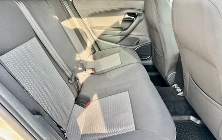 Volkswagen Polo VI (EU Market), 2014 год, 850 000 рублей, 32 фотография