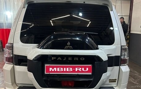 Mitsubishi Pajero IV, 2019 год, 5 600 000 рублей, 4 фотография