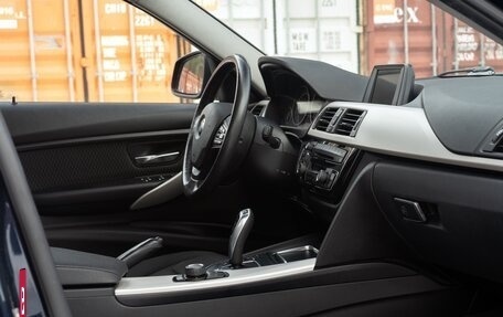 BMW 3 серия, 2016 год, 1 550 000 рублей, 18 фотография