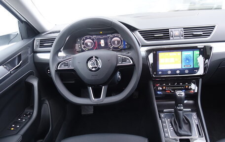 Skoda Superb III рестайлинг, 2025 год, 3 320 000 рублей, 9 фотография