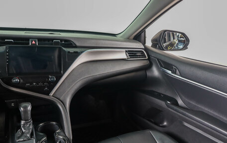 Toyota Camry, 2018 год, 2 939 000 рублей, 15 фотография