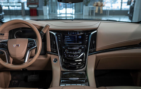 Cadillac Escalade IV, 2018 год, 6 190 000 рублей, 27 фотография