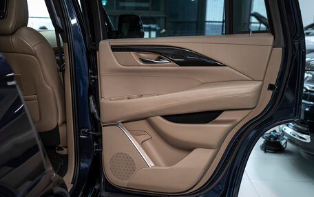 Cadillac Escalade IV, 2018 год, 6 190 000 рублей, 20 фотография