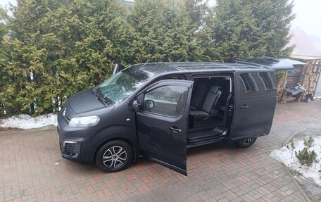 Citroen SpaceTourer I, 2020 год, 3 150 000 рублей, 9 фотография