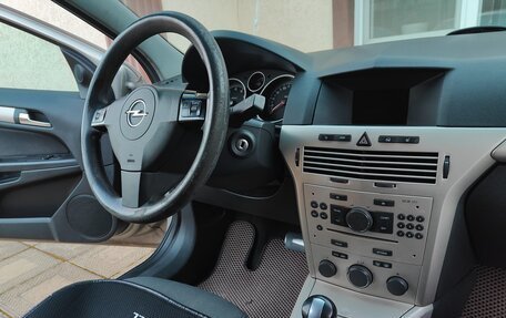 Opel Astra H, 2007 год, 600 000 рублей, 14 фотография