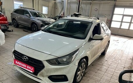 Hyundai Solaris II рестайлинг, 2017 год, 1 150 000 рублей, 2 фотография