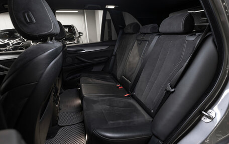 BMW X5, 2018 год, 4 800 000 рублей, 13 фотография