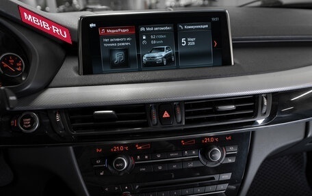 BMW X5, 2018 год, 4 800 000 рублей, 17 фотография