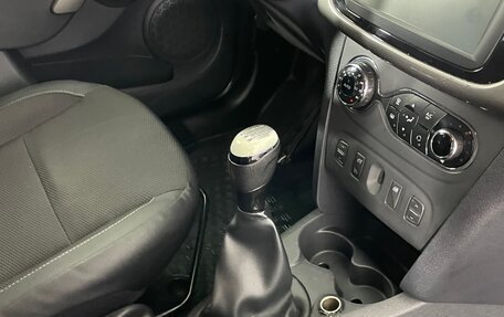 Renault Sandero II рестайлинг, 2021 год, 1 100 000 рублей, 17 фотография