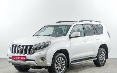 Toyota Land Cruiser Prado 150 рестайлинг 2, 2017 год, 4 457 077 рублей, 5 фотография