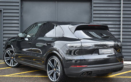 Porsche Cayenne III, 2022 год, 9 190 000 рублей, 3 фотография