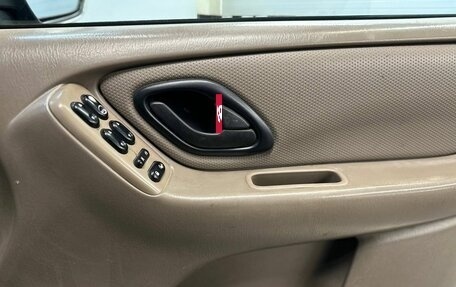 Ford Escape II, 2000 год, 389 900 рублей, 11 фотография