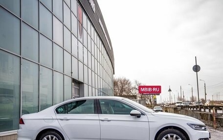Volkswagen Passat B8 рестайлинг, 2017 год, 2 348 000 рублей, 8 фотография