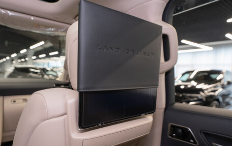 Toyota Land Cruiser, 2025 год, 14 600 000 рублей, 19 фотография