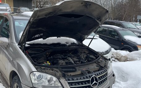 Mercedes-Benz M-Класс, 2005 год, 1 000 000 рублей, 1 фотография