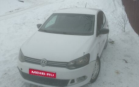 Volkswagen Polo VI (EU Market), 2014 год, 670 000 рублей, 1 фотография