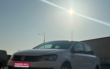 Volkswagen Polo VI (EU Market), 2019 год, 1 200 000 рублей, 1 фотография