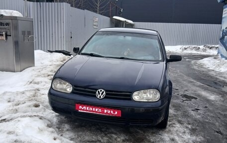Volkswagen Golf IV, 2000 год, 365 000 рублей, 2 фотография