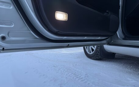 Toyota Avensis III рестайлинг, 2005 год, 820 000 рублей, 13 фотография