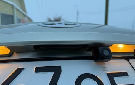 Toyota Avensis III рестайлинг, 2005 год, 820 000 рублей, 27 фотография